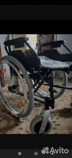 Инвалидная коляска складная бу