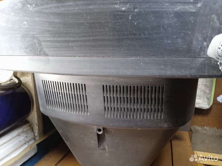 Телевизоры рабочие исправные 3штуки