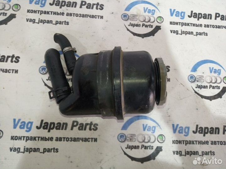 Бачок гидроусилителя руля Audi A6 C6 BVJ 2007