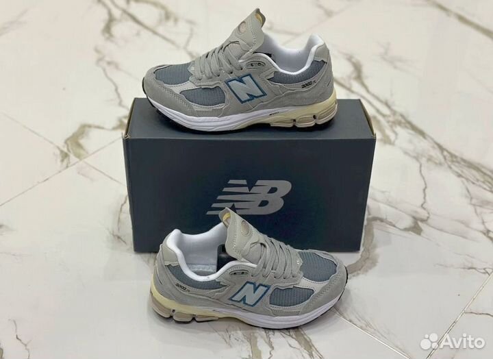 Кроссовки new balance 2002