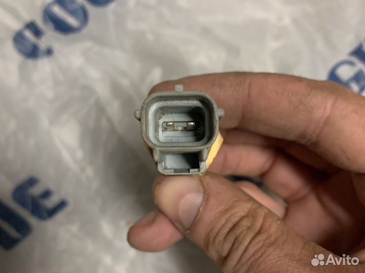 Датчик температуры охл.жидк. Ford Mondeo 4