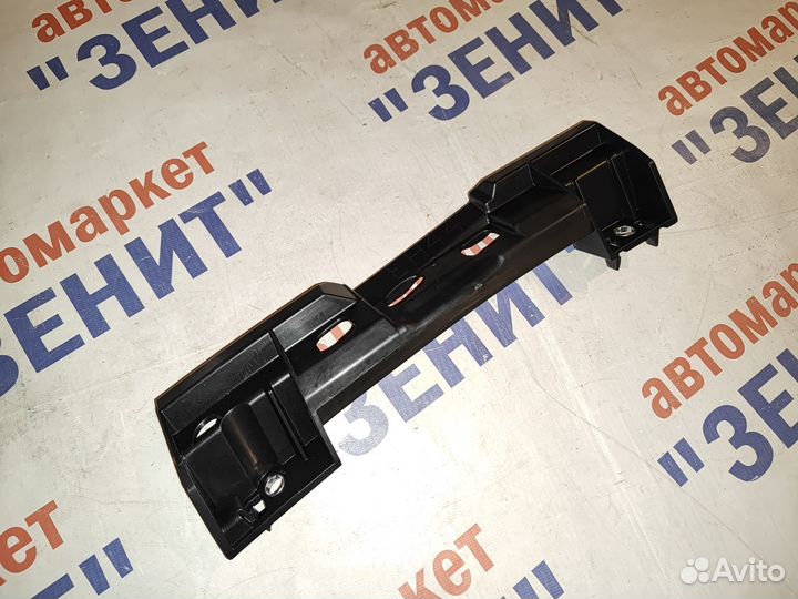 Клипса бампера передняя правая CX-7