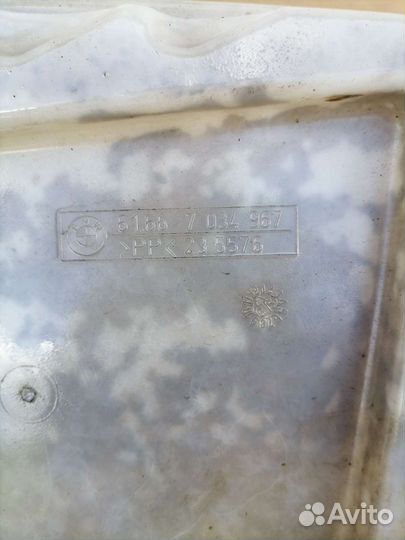 61667034967 Бачок стеклоомывателя BMW E60