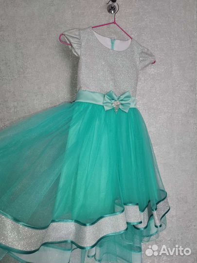 Платье нарядное