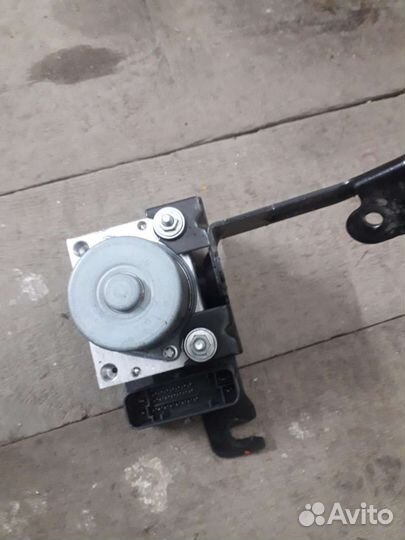 Блок авs Renault sandero 20г