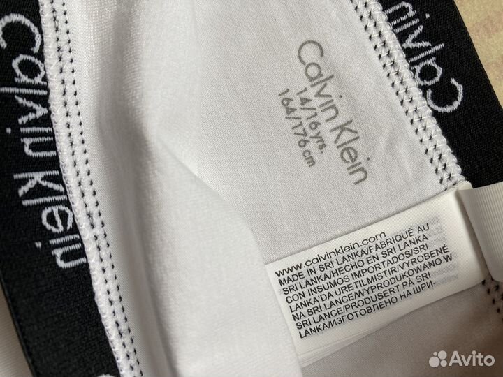 Комплект белья Calvin Klein новый