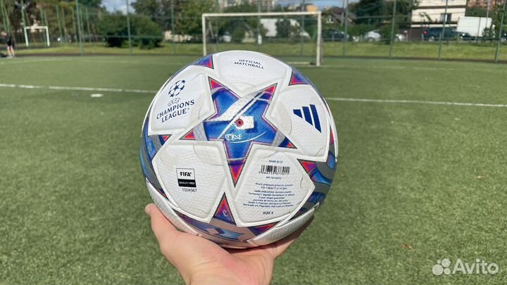 Футбольный мяч adidas лига чемпионов 2023/24