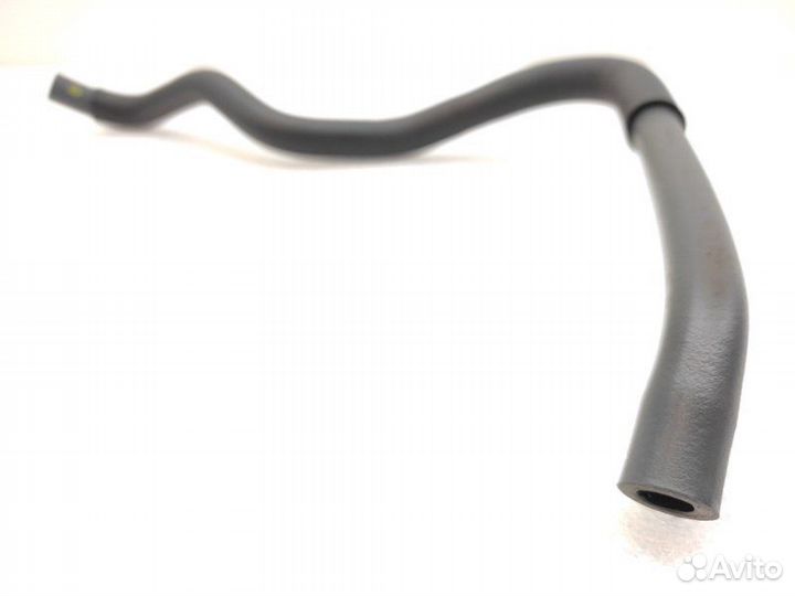 Трубка вентиляции картерных газов Mitsubishi