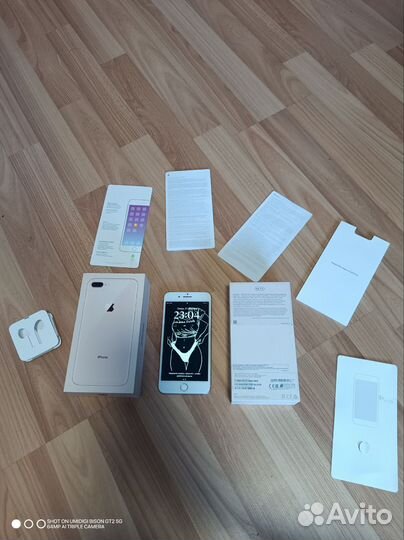 iPhone 8 Plus, 64 ГБ