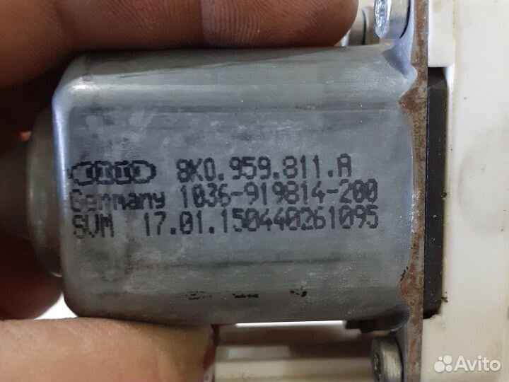 Маторчик стеклоподъемника Volkswagen Skoda Audi