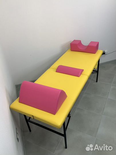 Кушетка косметологическая