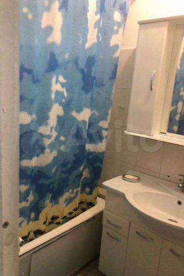 Комната 22 м² в 3-к., 7/24 эт.