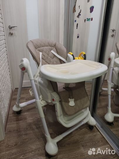 Стульчик для кормления