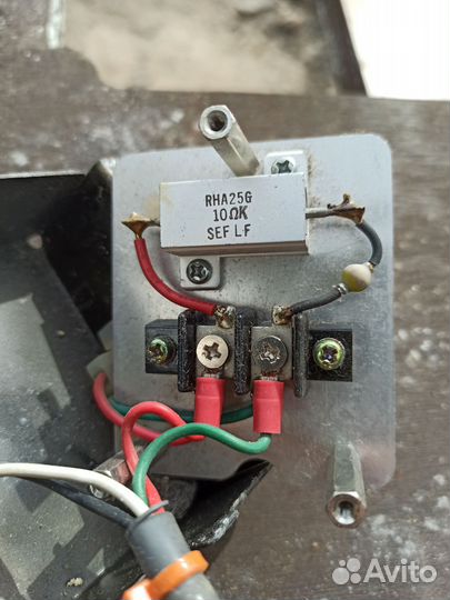 Резистор 25W 10 Ом