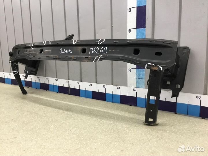 Усилитель переднего бампера Skoda Octavia (A8) 201