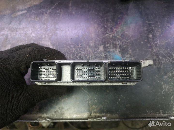 Блок управления двс K4M 237101830r