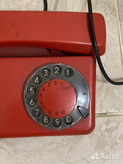 Раритетный телефон