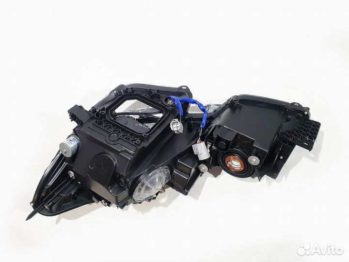 Lexus GS 2004-2011 года фара правая