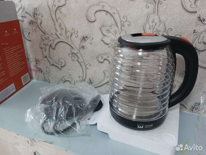 Чайник электрический новый