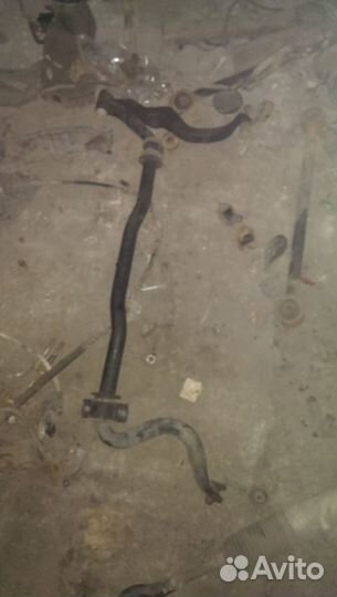 Toyota Land Cruiser 200 Стабилизатор передний