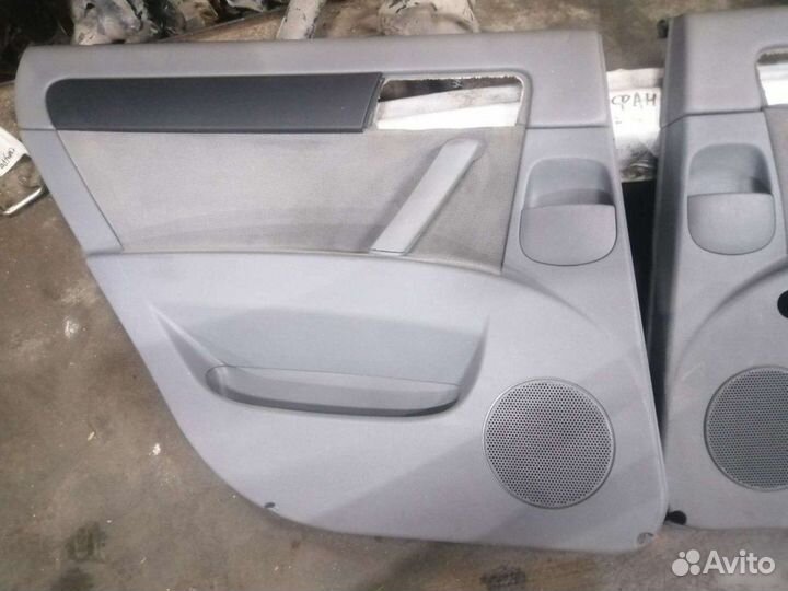 Обшивка двери Chevrolet Lacetti