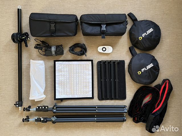 Комплект постоянного света Travor FL-3030