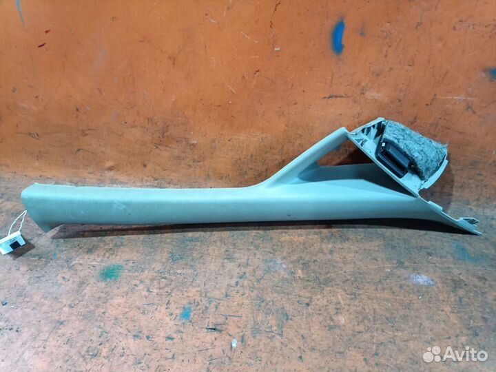 Обшивка салона Toyota Wish ZNE14G (Переднее Правое Верхнее)