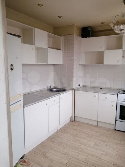 2-к. квартира, 46 м², 4/9 эт.