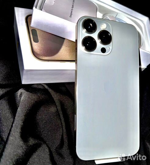 iPhone xr в корпусе 15 pro 128 gb