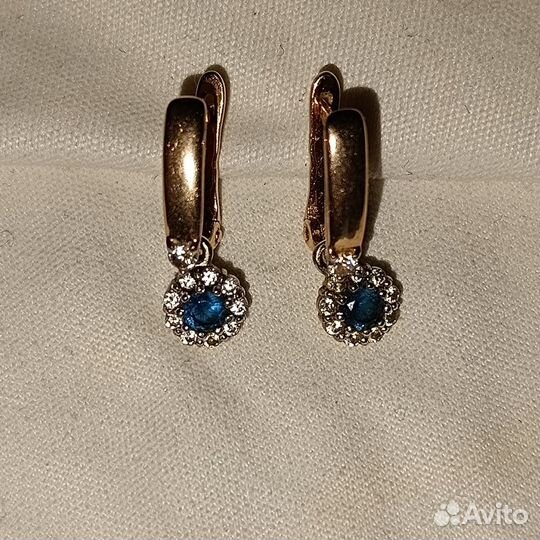 Золотые серьги