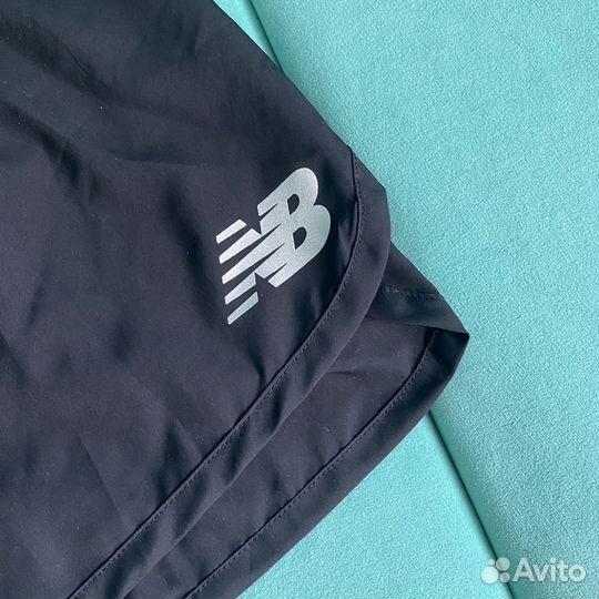 Шорты новые New Balance