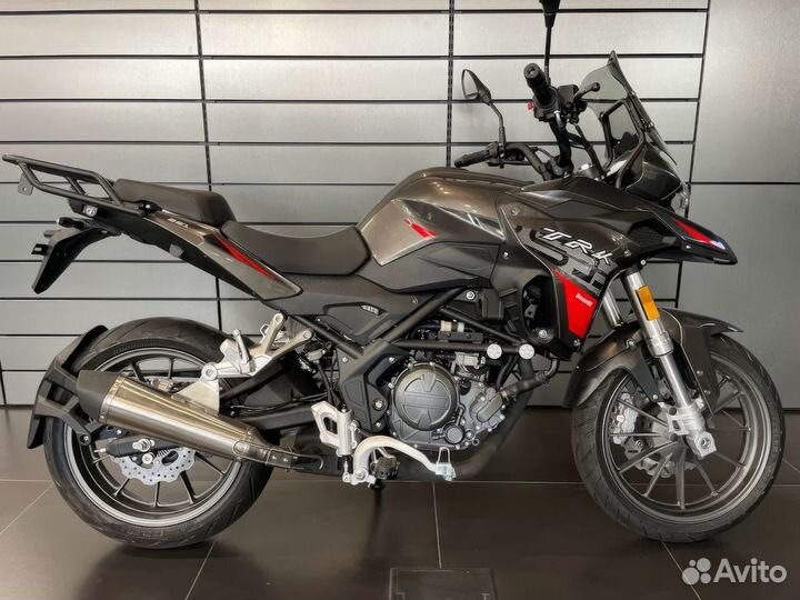 Мотоцикл Benelli TRK 251