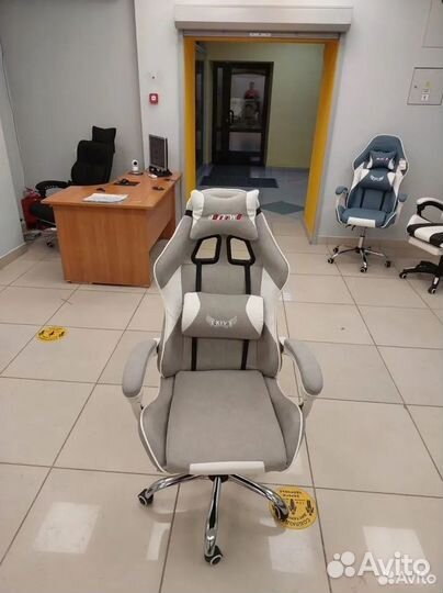 Компьютерное кресло Boss с функцией массажа