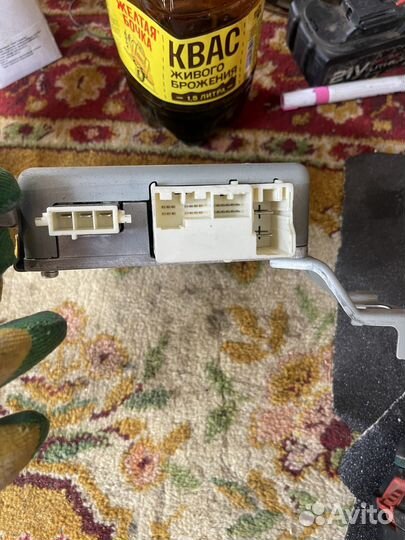 Блок управления рулевой рейкой toyota corolla e150