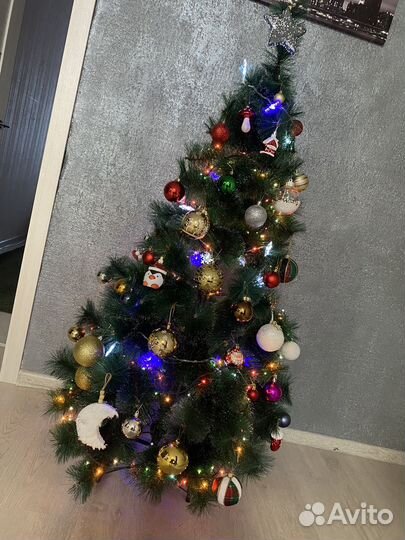 Елка новогодняя