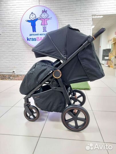 Прогулочная коляска carrello unico