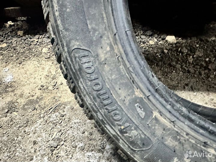 Kormoran Snow 215/55 R16