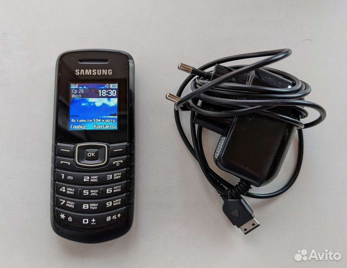 Телефон Samsung GT-E1080i