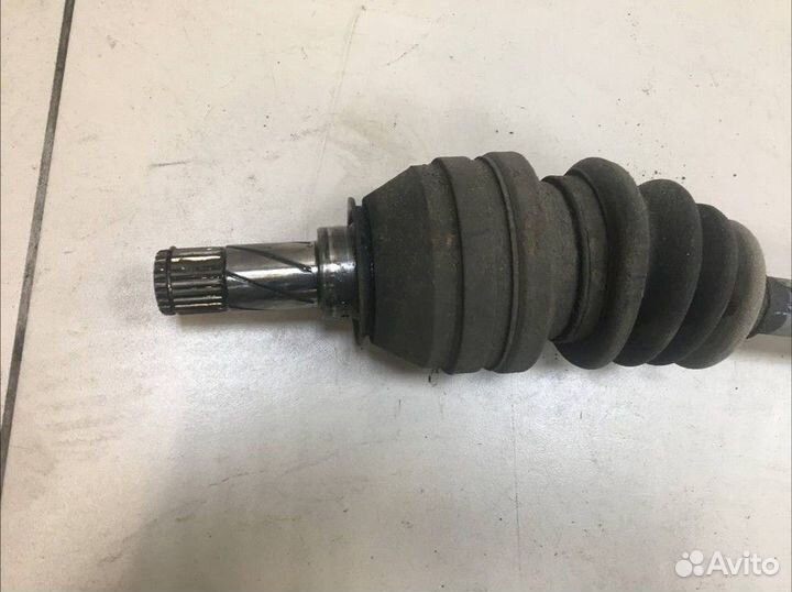 Полуось (привод) правый Opel Astra