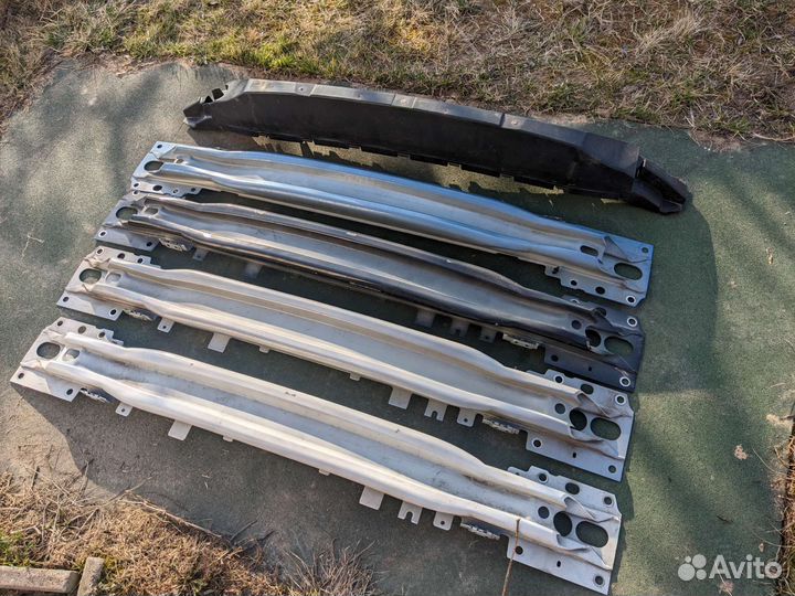 Усилитель передний volvo s60 2010-2018