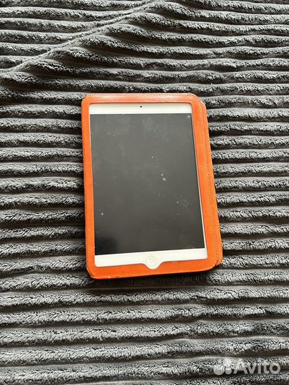 iPad mini 1 16gb с разьемом для sim-карты