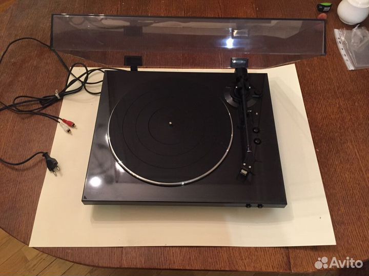 Denon dp 300f