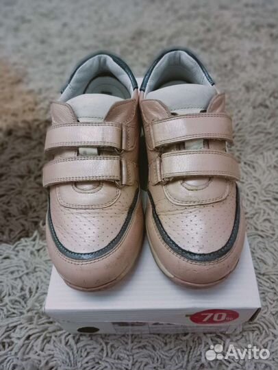 Кроссовки для девочки 29 размер