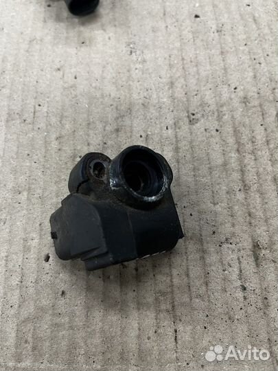 Клапан холостого хода хола Hyundai 3515023700