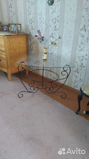 Кованный стол