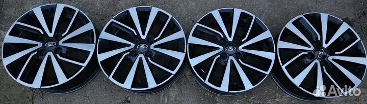 Продам комплект литых дисков р 15(4/98)