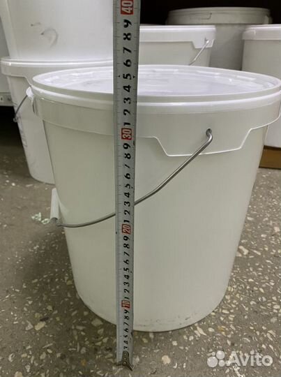 Пластиковое ведро