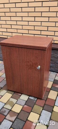 Швейная машина Чайка 143