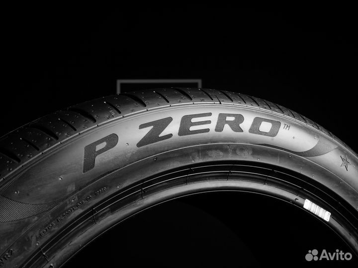 Pirelli P Zero PZ4 255/45 R20 и 285/40 R20