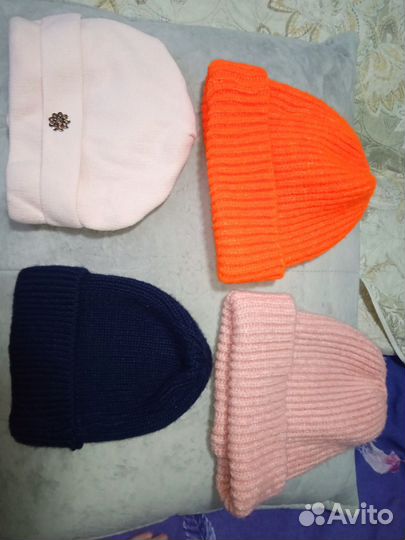 Шапки женские